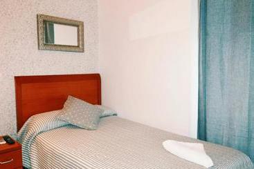 Hostal Colón