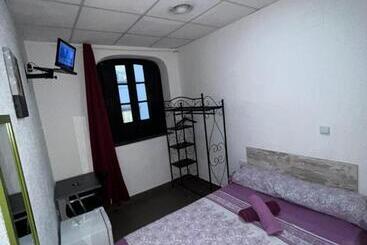 Hostal Milan