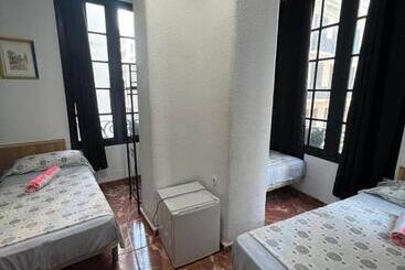 Hostal Milan
