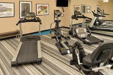 هتل Candlewood Suites Houma, An Ihg