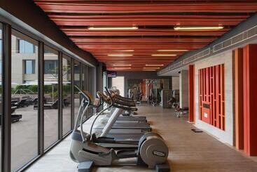 Hotel Holiday Inn New Delhi International Airport, An Ihg