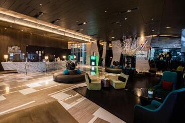 Hotel Holiday Inn New Delhi International Airport, An Ihg
