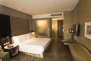 Hotel Holiday Inn New Delhi International Airport, An Ihg