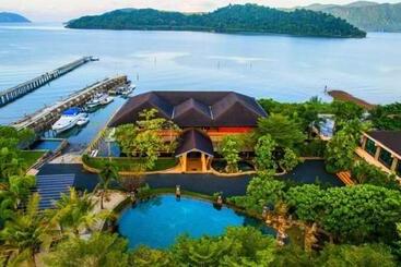 هتل Parama Koh Chang