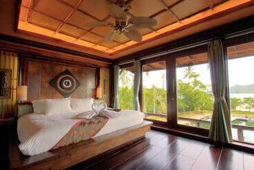 هتل Parama Koh Chang