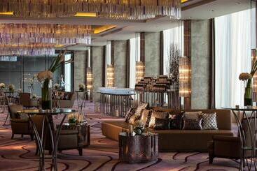هتل Renaissance Huizhou