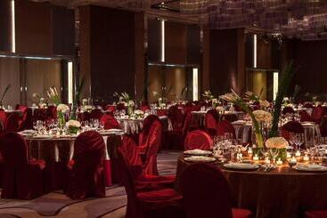 هتل Renaissance Huizhou