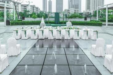 هتل Renaissance Huizhou