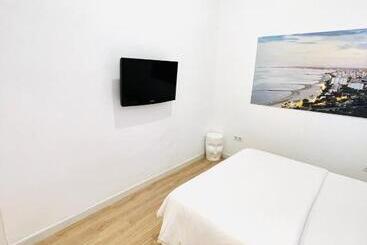 Apartamentos Hotel Puente De Hierro