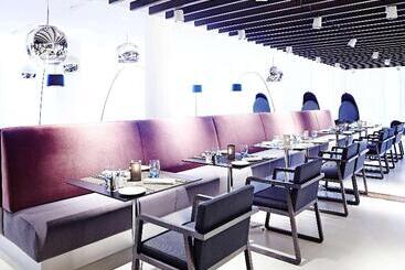 Novotel London Brentford