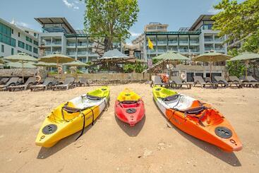 Pattaya Modus Beachfront Resort