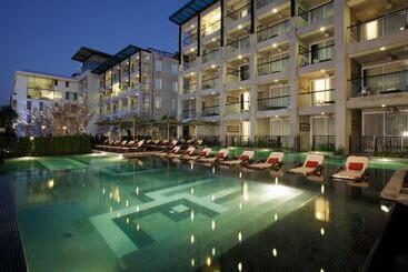 Pattaya Modus Beachfront Resort