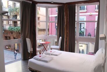 Pension Aliciazzz Bed And Breakfast Bilbao
