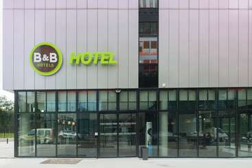 B&b Hotel Paris Porte Des Lilas