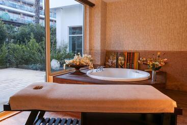 Crystal Waterworld Resort & Spa - Ultimate All Inclusive