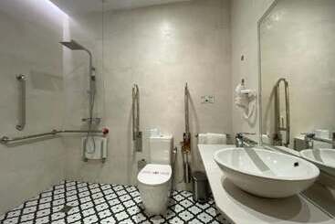 مسافرخانه Boutique Puerta Real