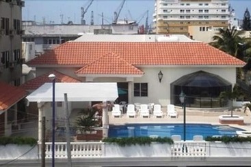 هتل Baluarte