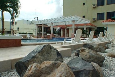 هتل Baluarte
