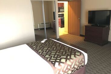 هتل Best Western North Edge Inn