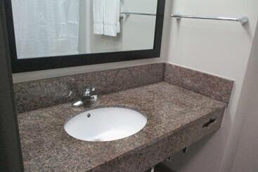 هتل Best Western Nsu Inn