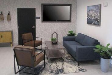 هتل Best Western Nsu Inn