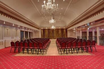 هتل Best Western Plus Philadelphia Airport South At Widener University