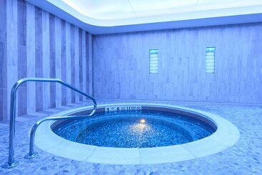 هتل Courtyard By Marriott Buffalo Downtown/canalside