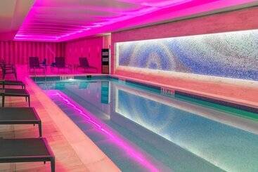 هتل Courtyard By Marriott Buffalo Downtown/canalside