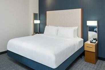 هتل Courtyard By Marriott Buffalo Downtown/canalside