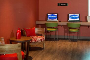 هتل Hampton By Hilton Cali, Colombia