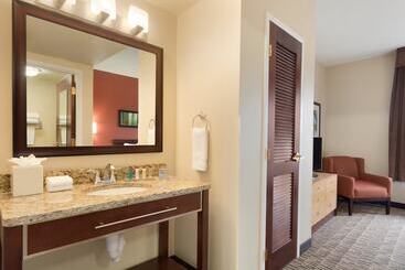 هتل Hawthorn Extended Stay By Wyndham College Station