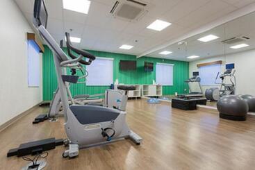 Holiday Inn Express Hotel & Suites Reading, An Ihg