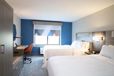 Holiday Inn Express Hotel & Suites Vancouver Mall Portland Area, An Ihg