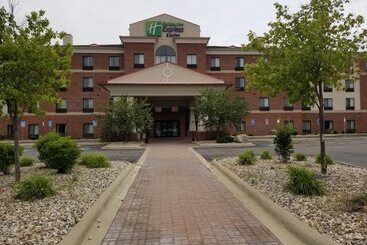 هتل Holiday Inn Express And Suites Detroit North Troy, An Ihg
