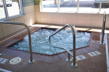 هتل Holiday Inn Express Toledo Oregon, An Ihg