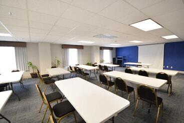 هتل Holiday Inn Express Toledo Oregon, An Ihg