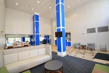 هتل Holiday Inn Express Toledo Oregon, An Ihg