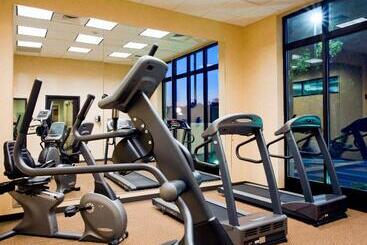 هتل Holiday Inn Rocky Mount I 95 @ Us 64, An Ihg