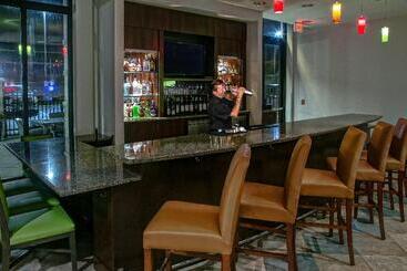 هتل Holiday Inn Rocky Mount I 95 @ Us 64, An Ihg