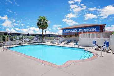 هتل Howard Johnson By Wyndham Las Vegas Near The Strip