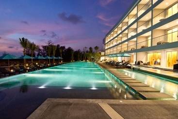 هتل Le Coral Resort