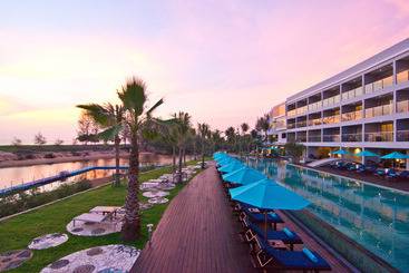 هتل Le Coral Resort