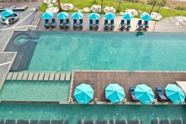 هتل Le Coral Resort