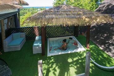 هتل Le Domaine De L Orangeraie Resort And Spa