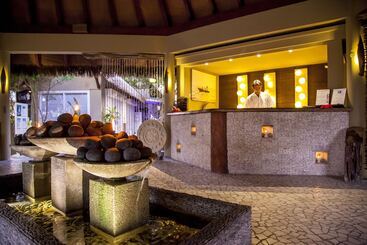 هتل Le Domaine De L Orangeraie Resort And Spa