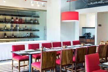 هتل Park Inn San Jose By Radisson