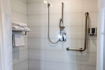 هتل Park Inn San Jose By Radisson