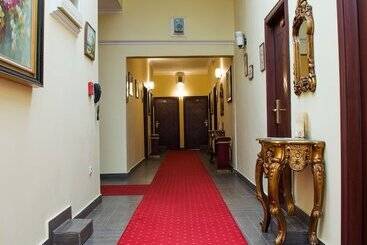 Garni Hotel Planeta Inn
