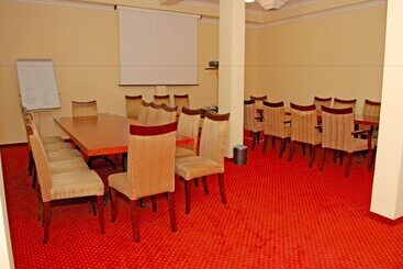 Garni Hotel Planeta Inn