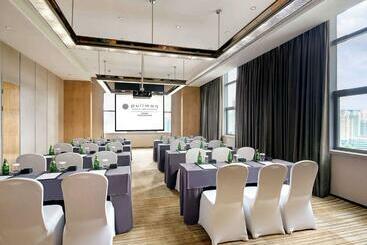 هتل Pullman Weifang